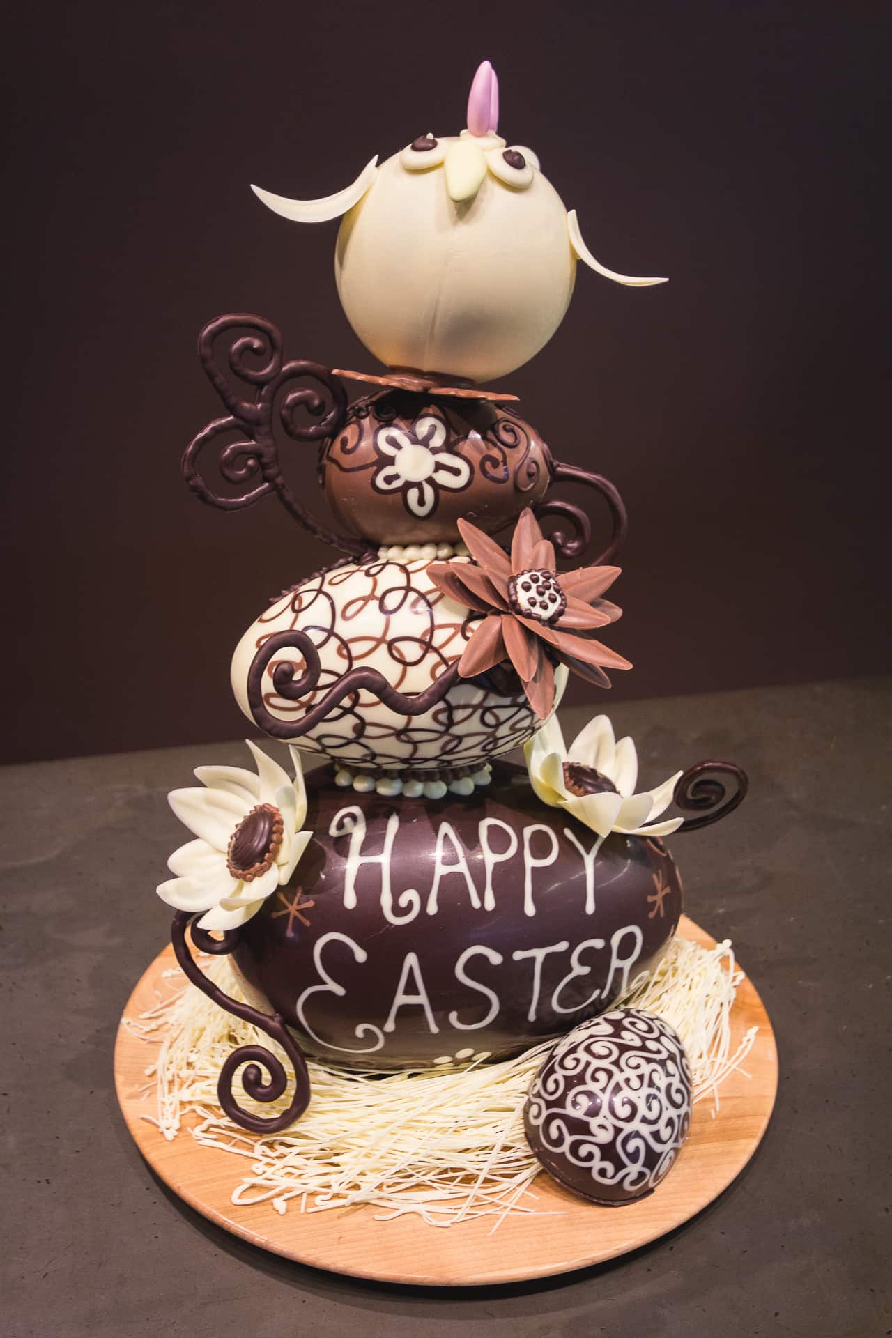 Chocolate Easter Egg Sculpture graphics